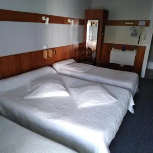 ** Hotel Saint Louis France
